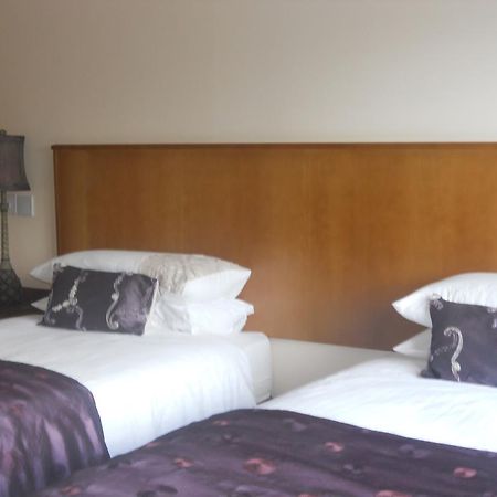 B&B The Silver Eel Strokestown Dış mekan fotoğraf