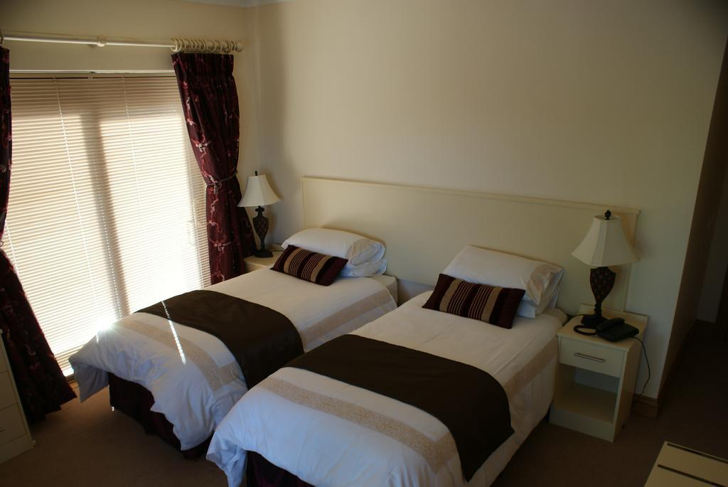 B&B The Silver Eel Strokestown Dış mekan fotoğraf