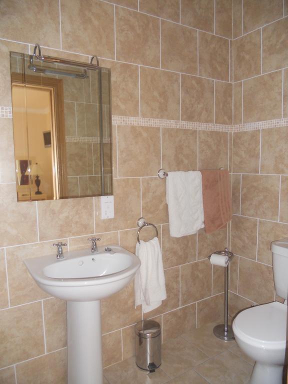 B&B The Silver Eel Strokestown Oda fotoğraf