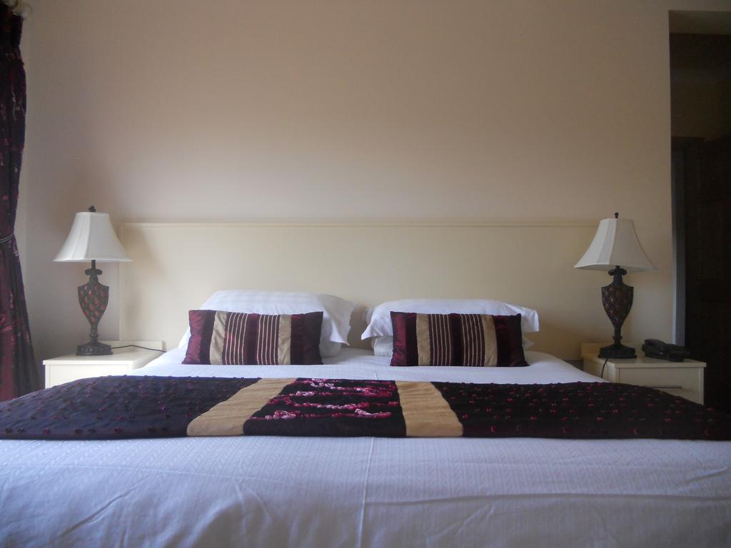 B&B The Silver Eel Strokestown Oda fotoğraf