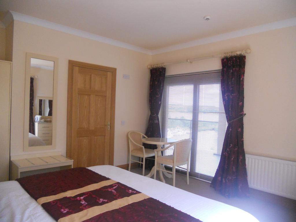 B&B The Silver Eel Strokestown Oda fotoğraf